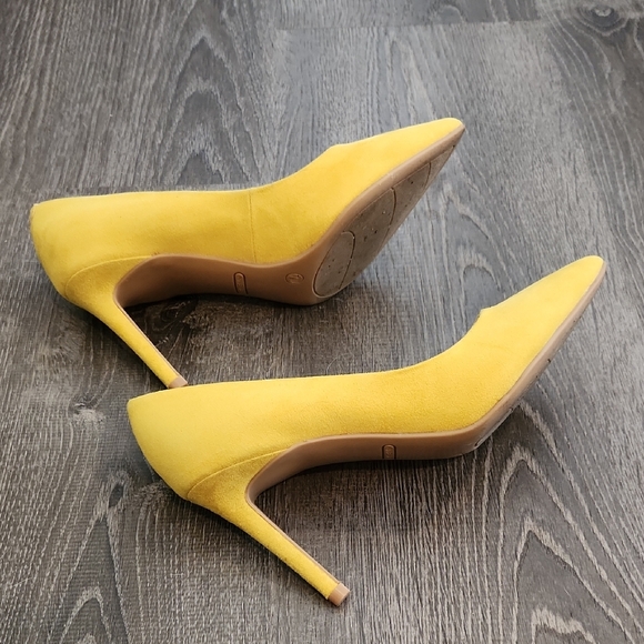 Elegant Yellow Women's Heels - Picture 5 of 5